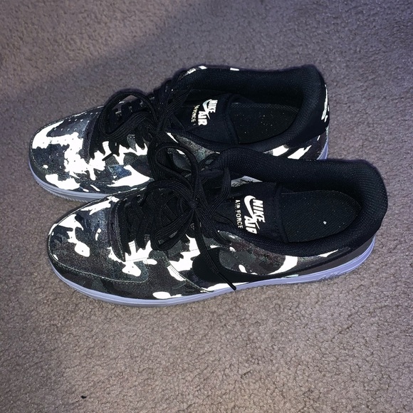 Camo Air Force 1s - Picture 2 of 3